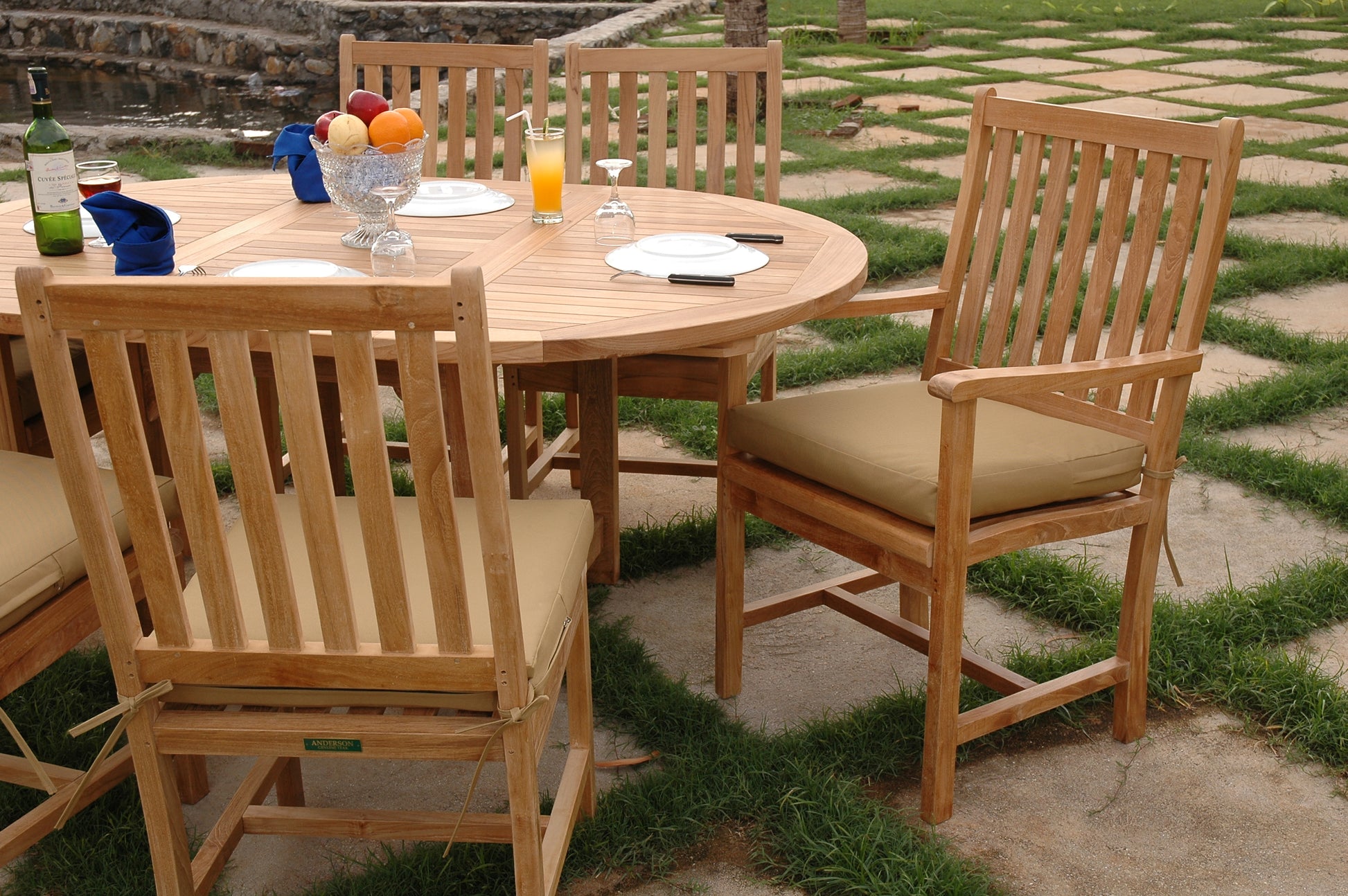 Bahama Wilshire 7-Pieces Extension Dining Set — View 5