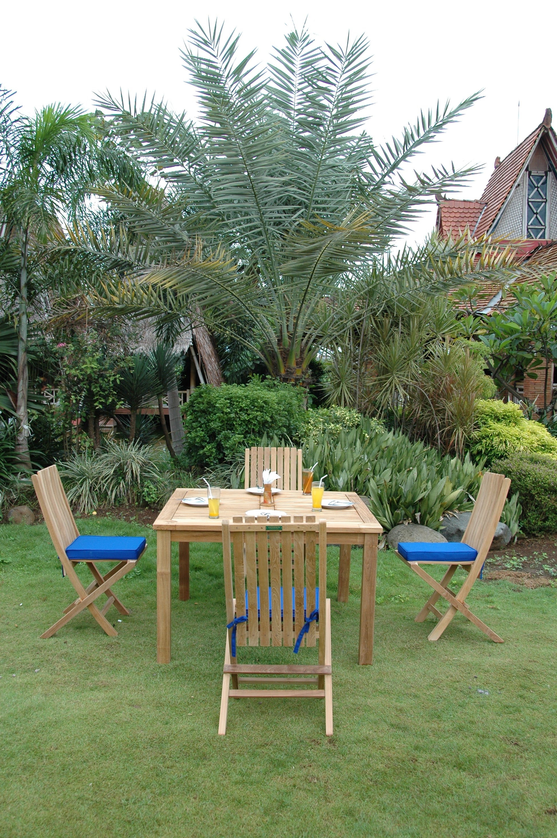Windsor Comfort Chair 7-Pieces Folding Dining Set